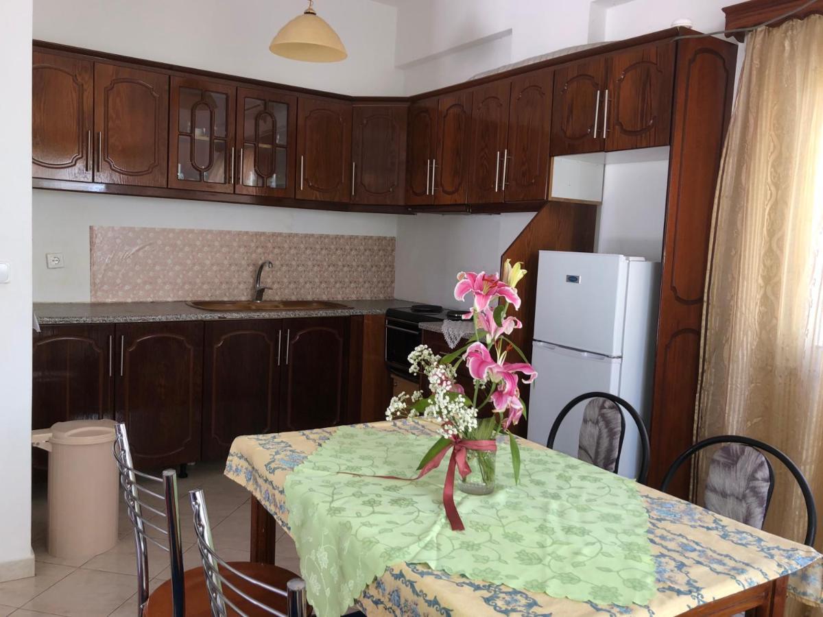 Vila La Tuna Appartamento Ksamil Esterno foto