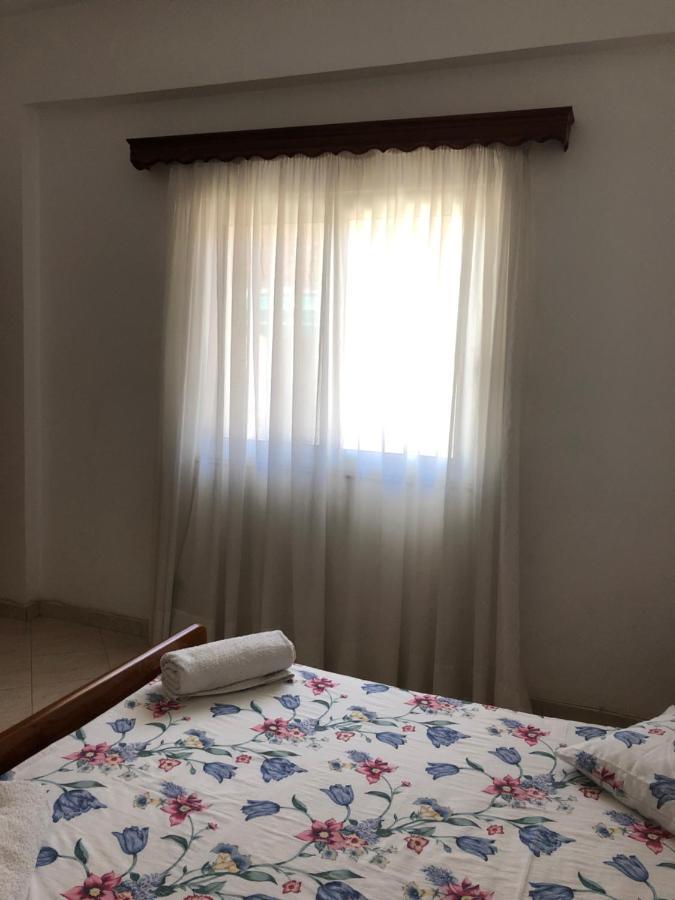 Vila La Tuna Appartamento Ksamil Esterno foto